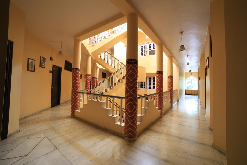 Hotel Maganji'S Mount Abu Dış mekan fotoğraf